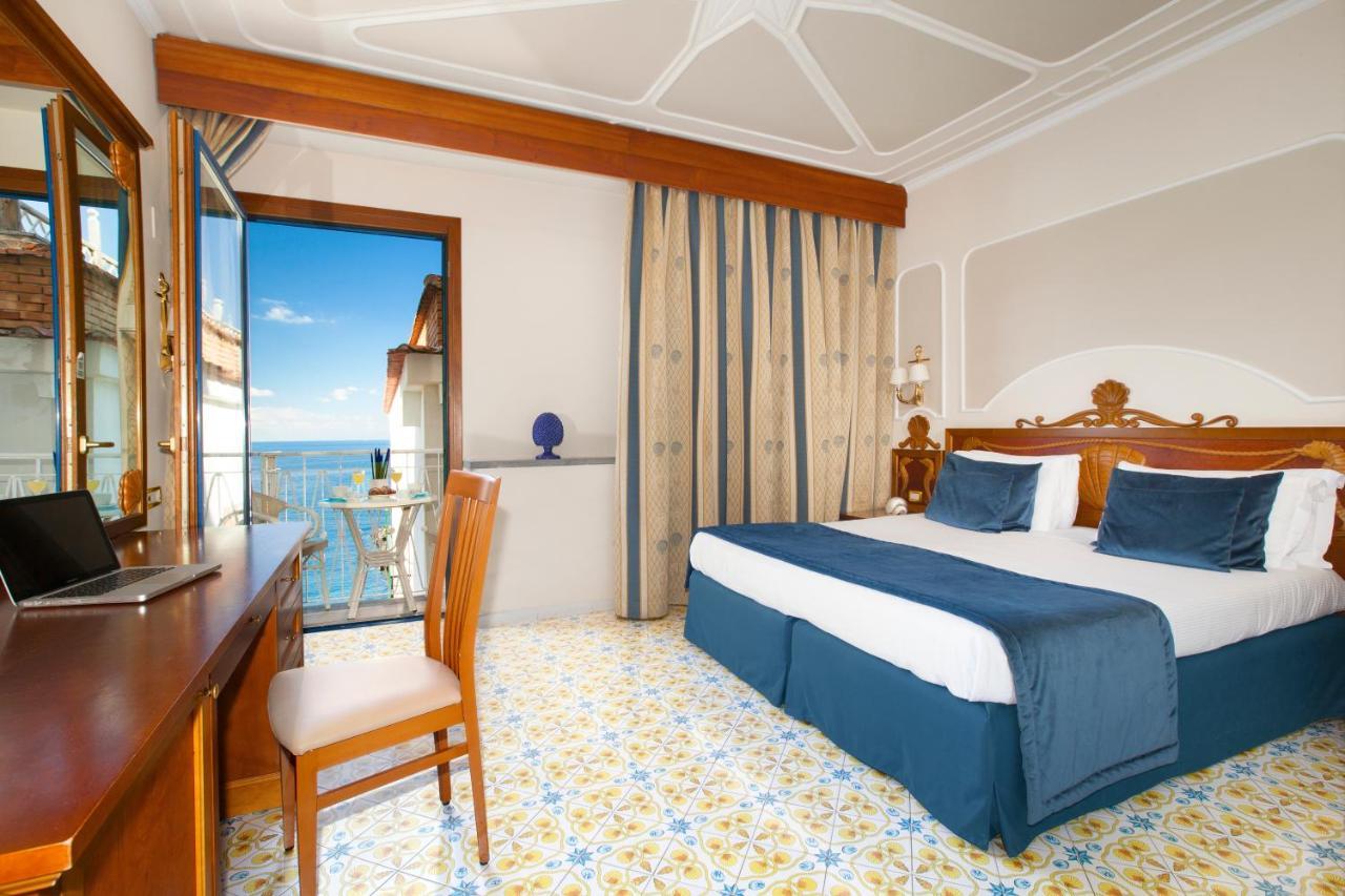 Alimuri Bay Resort 메타 외부 사진