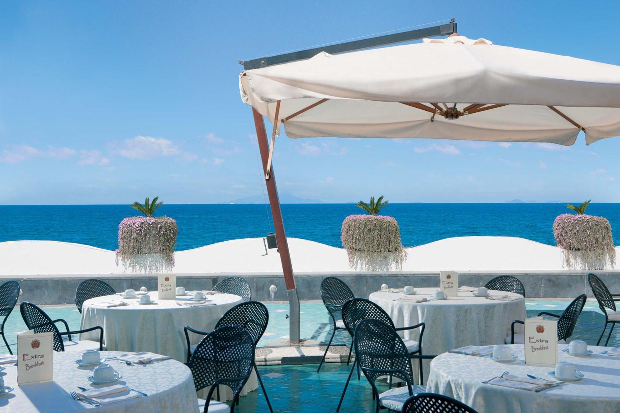 Alimuri Bay Resort 메타 외부 사진