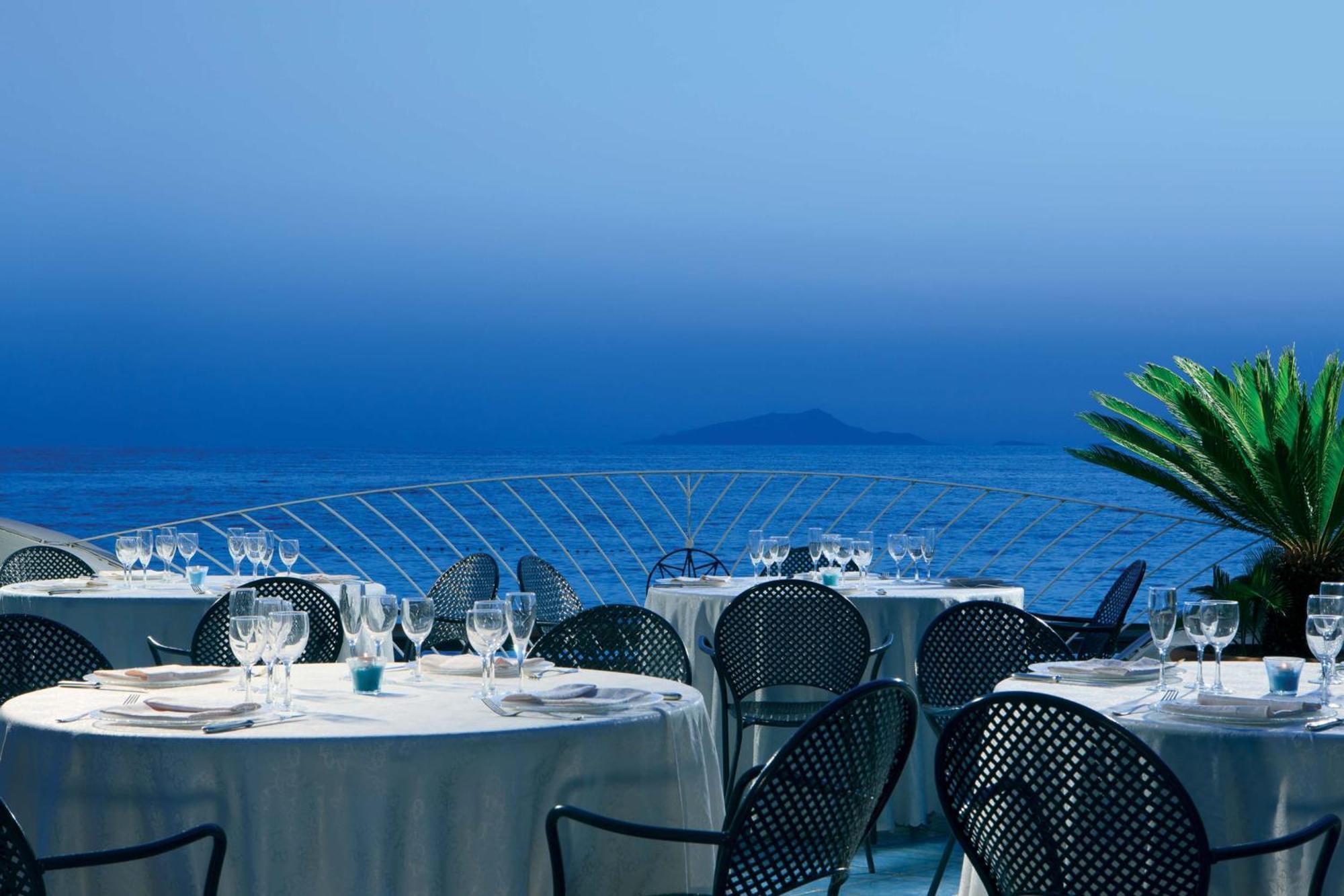 Alimuri Bay Resort 메타 외부 사진