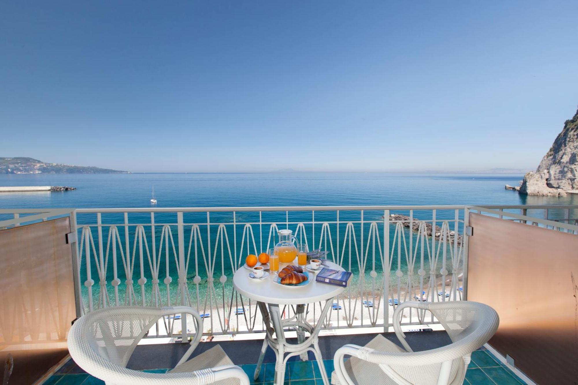 Alimuri Bay Resort 메타 외부 사진